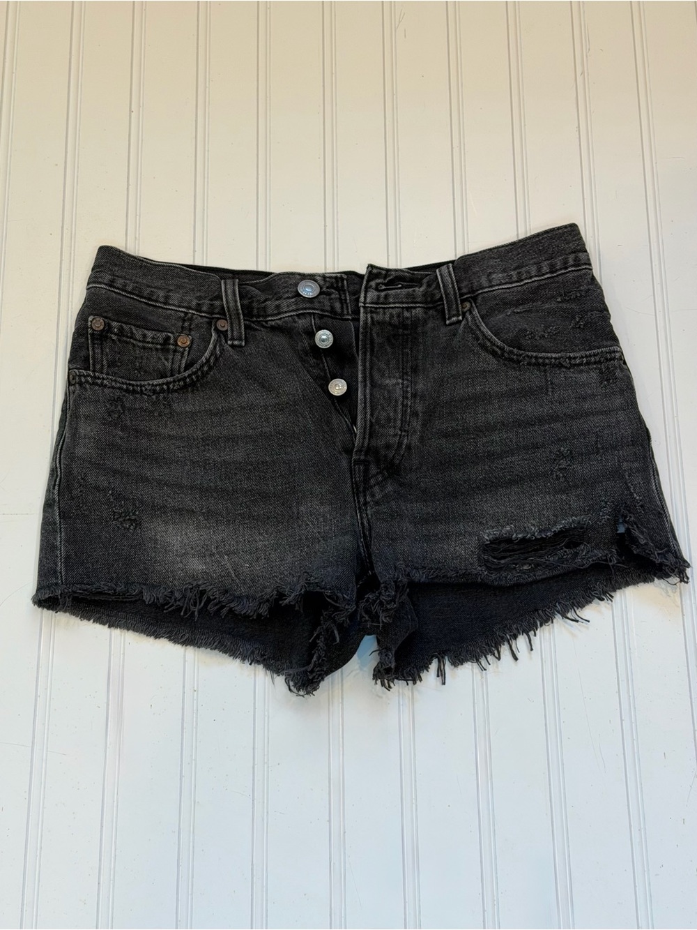 Levi Premium 501 Black Wash Distressed Denim Cut Off Jeans Shorts Button Fly -26